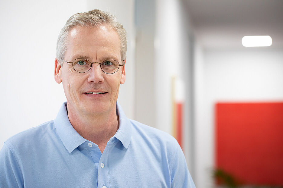 Dr. Thomas Wetzel - durch FOCUS empfohlener Arzt der Region Dr. Thomas Wetzel - durch FOCUS empfohlener Arzt der Region